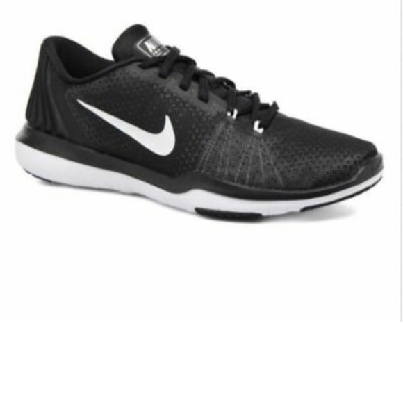 Nike Shoes - Nike NEW Flex Supreme TR 5 Women